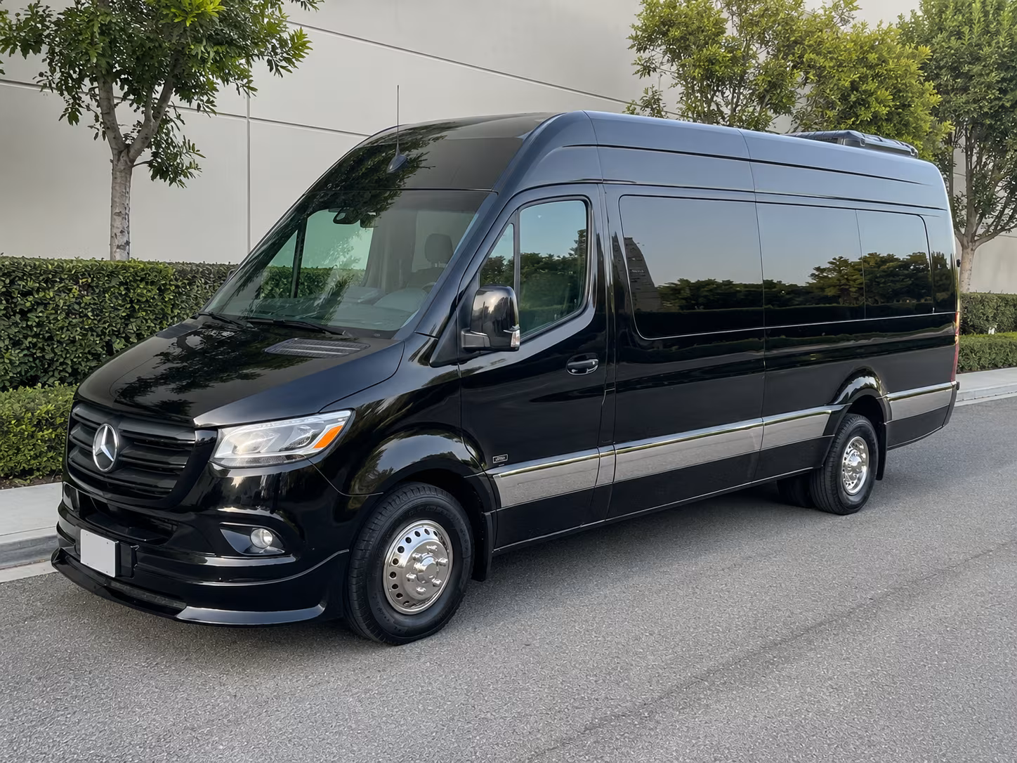 Redwood City School Event & Field Trip Transportation
