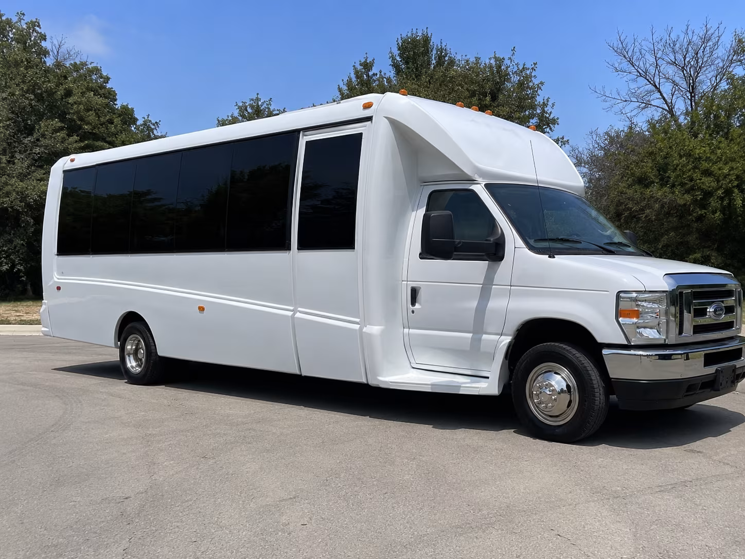 San Mateo Winery Tour & Pub Crawl Transportation