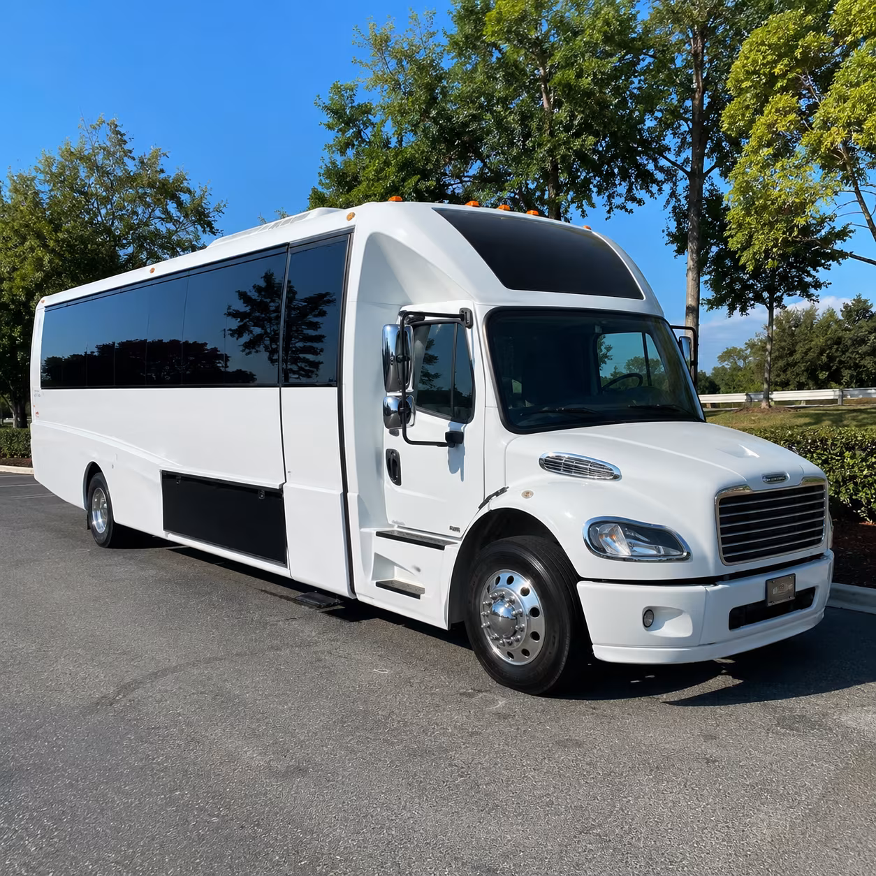 Sunnyvale Birthday, Sweet 16, & Quinceañera Transportation party bus exterior