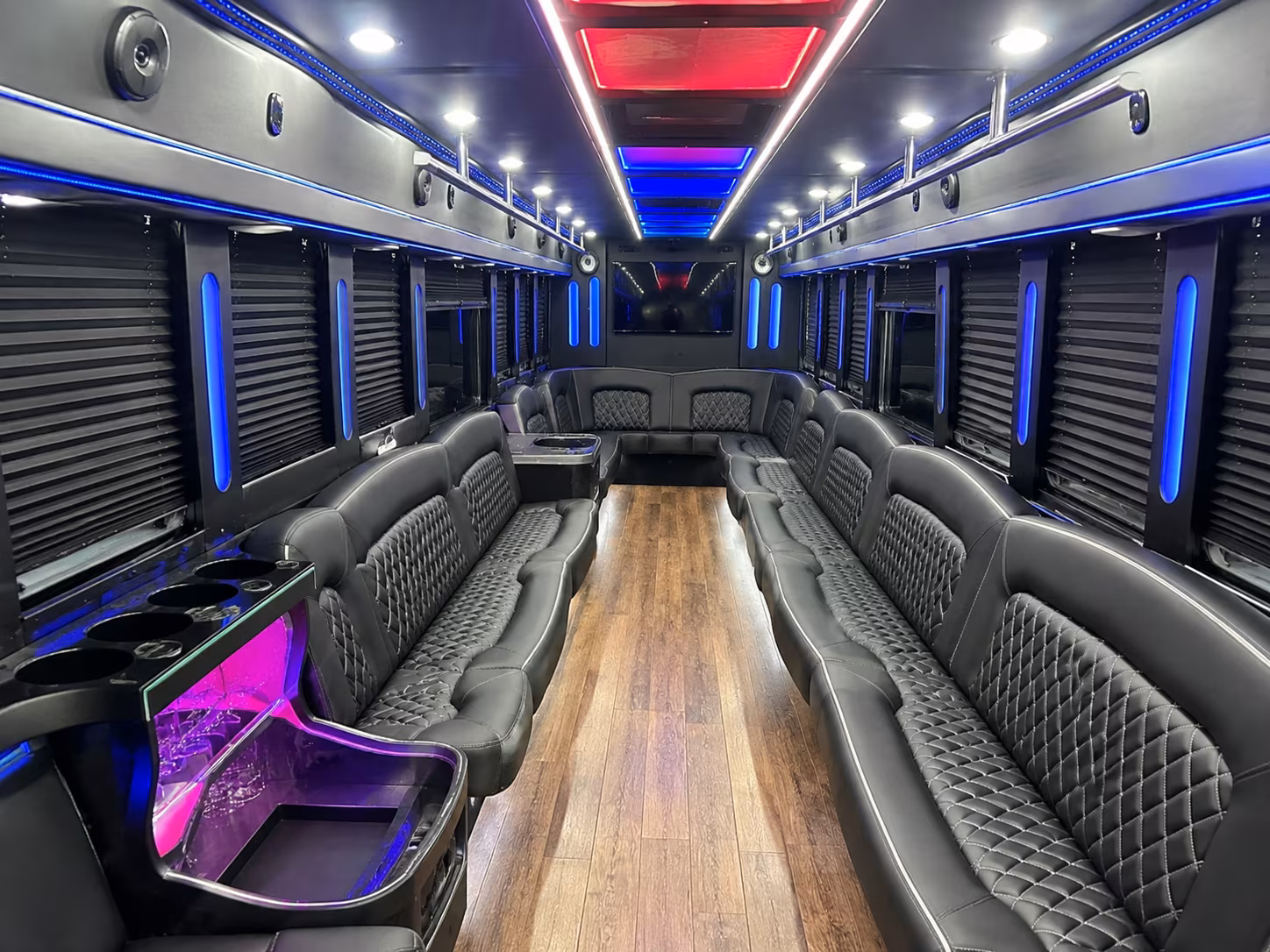 Sunnyvale Winery Tour & Pub Crawl Transportation party bus exterior