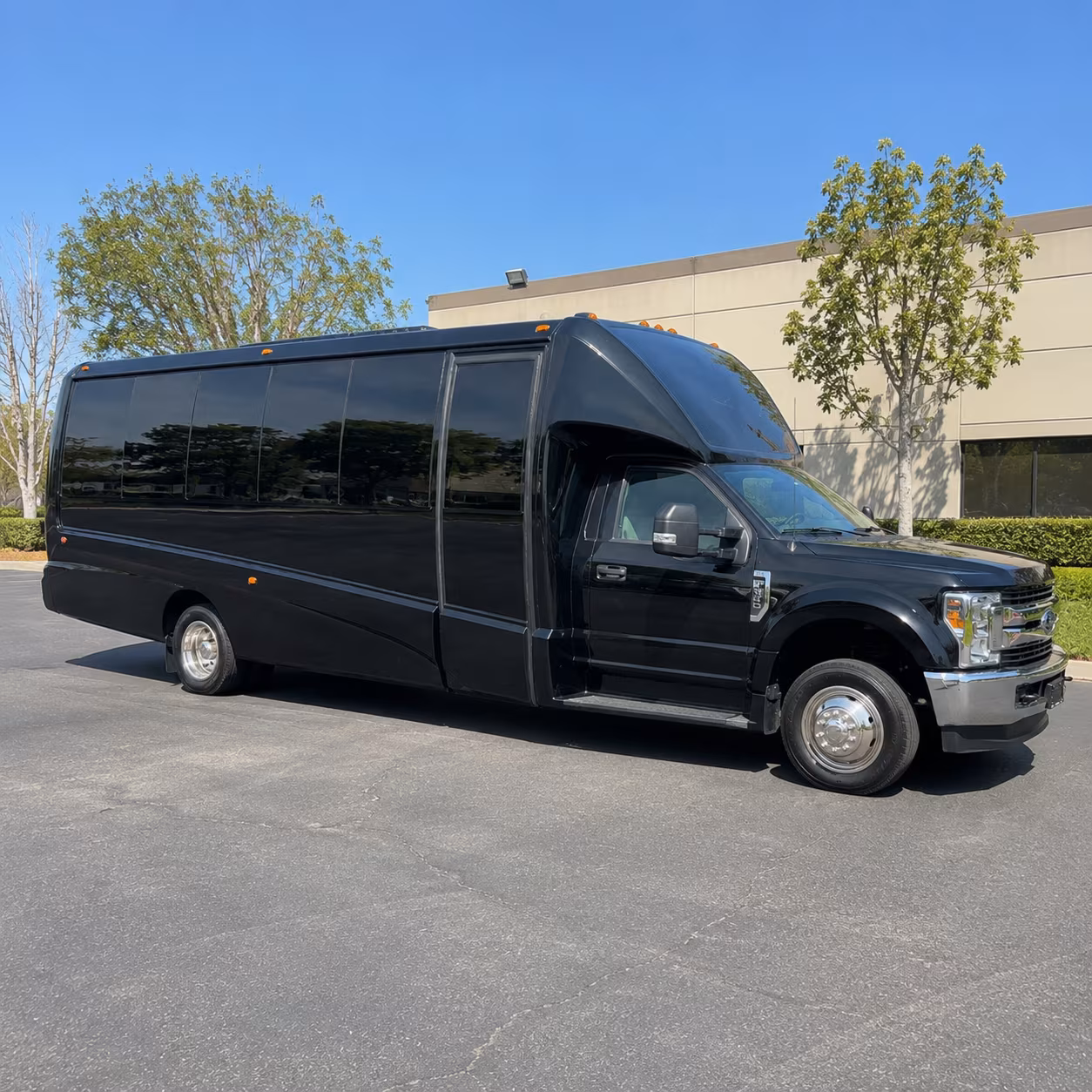 Sunnyvale Winery Tour & Pub Crawl Transportation
